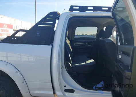 2019 Ram 2500 Big Horn 4X4 6'4 Box from USA, damaged, VIN 3C6UR5DL7KG587151